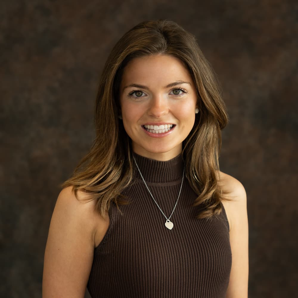 Abigail Bradford-square-1000x1000